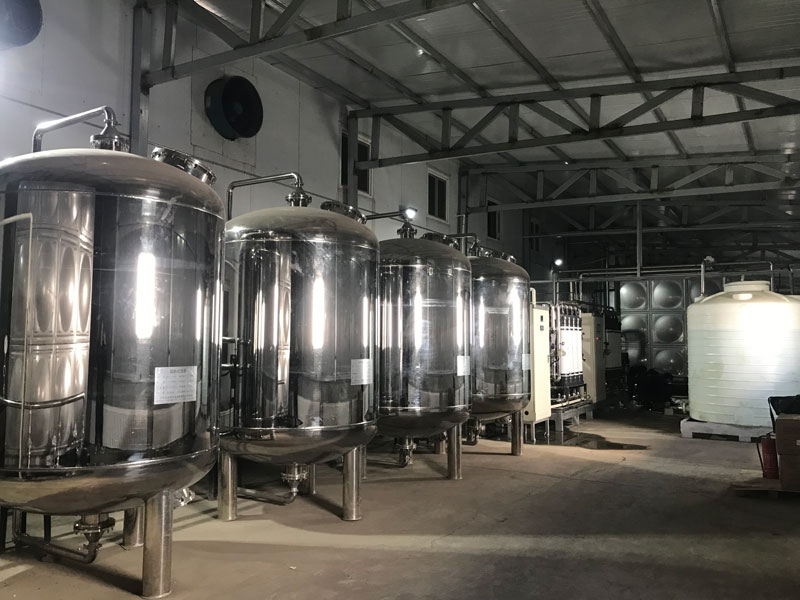 現(xiàn)春食品廠30噸超濾設備1